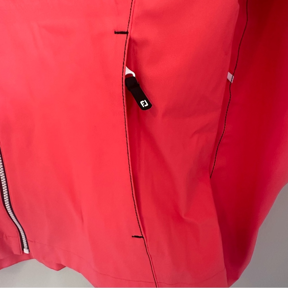 FootJoy rain jacket - Picture 3 of 6